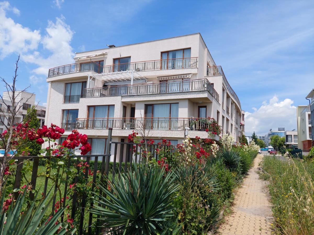 Sea Panorama Apartment - Diamond Beach Sarafovo Burgas Extérieur photo
